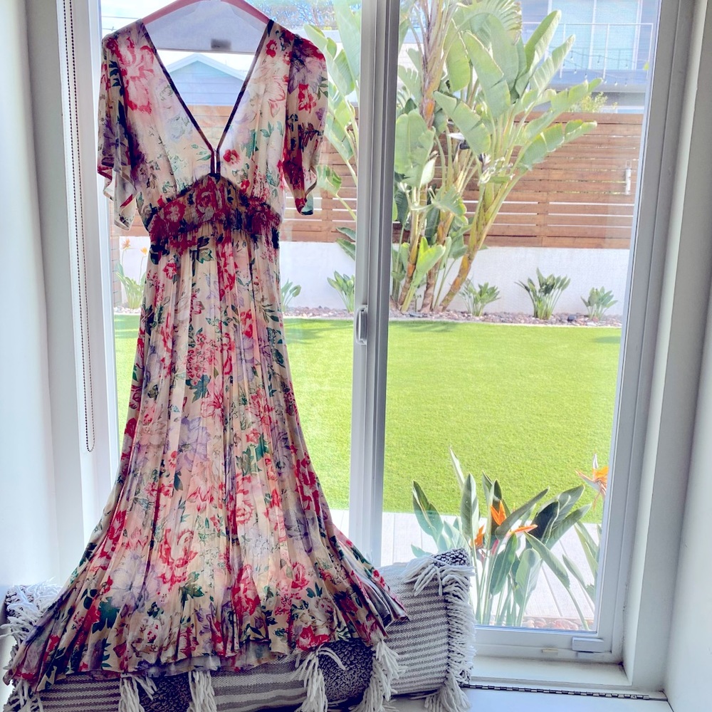 KIVARI, Watson Midi Dress, Size XS